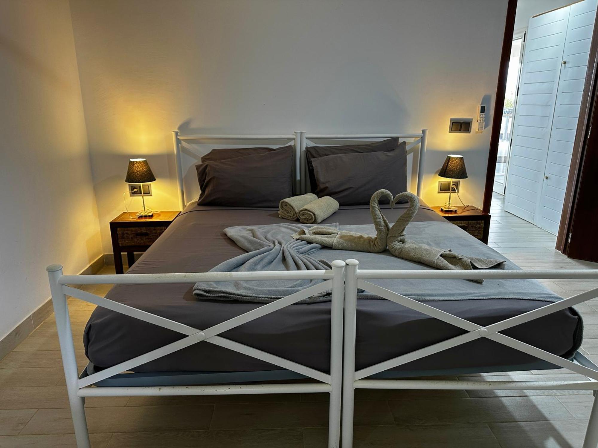 Leme Bedje Sea View - By Bobbywashere Santa Maria Extérieur photo