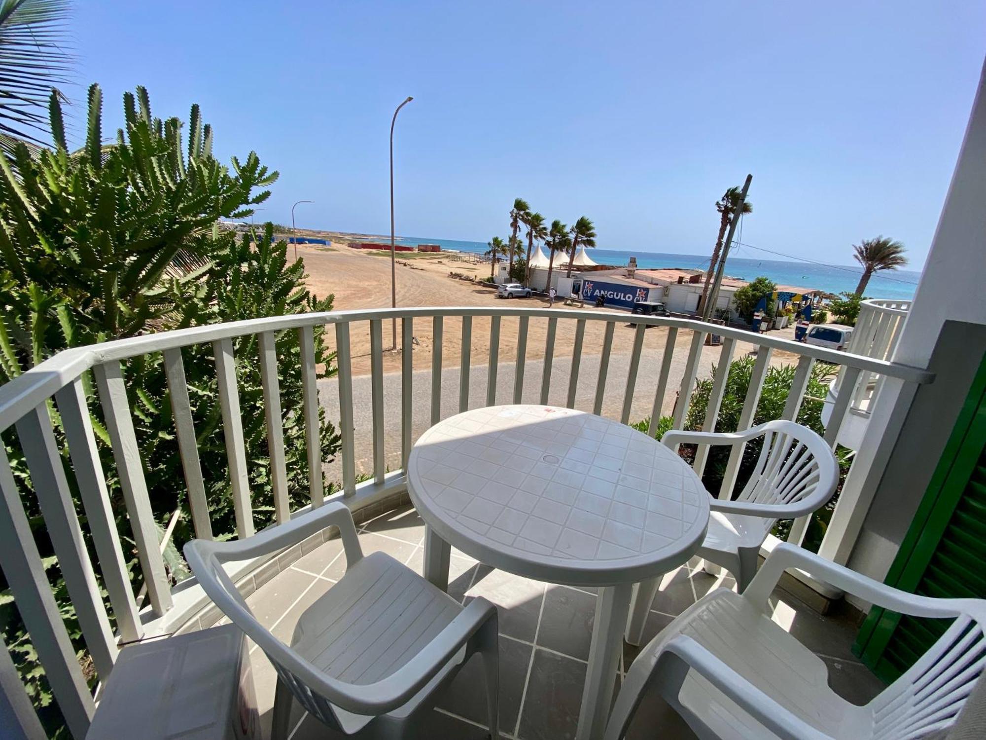 Leme Bedje Sea View - By Bobbywashere Santa Maria Extérieur photo