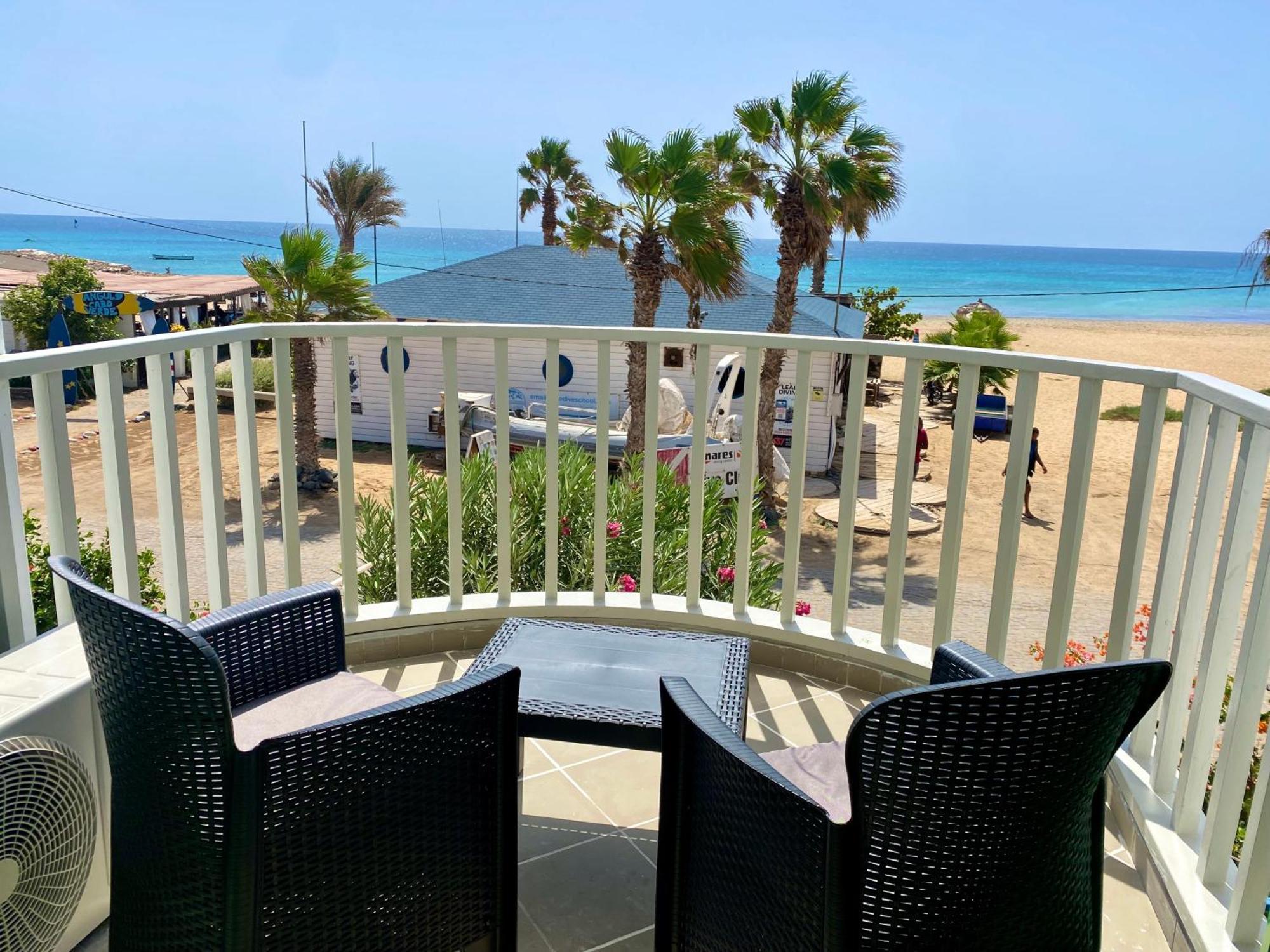 Leme Bedje Sea View - By Bobbywashere Santa Maria Extérieur photo